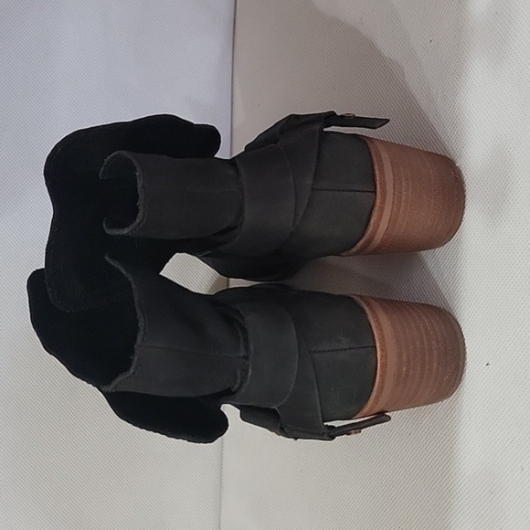 UGG SHOE BOOTS BLACK LEATHER (sz 7) - Picture 4 of 6